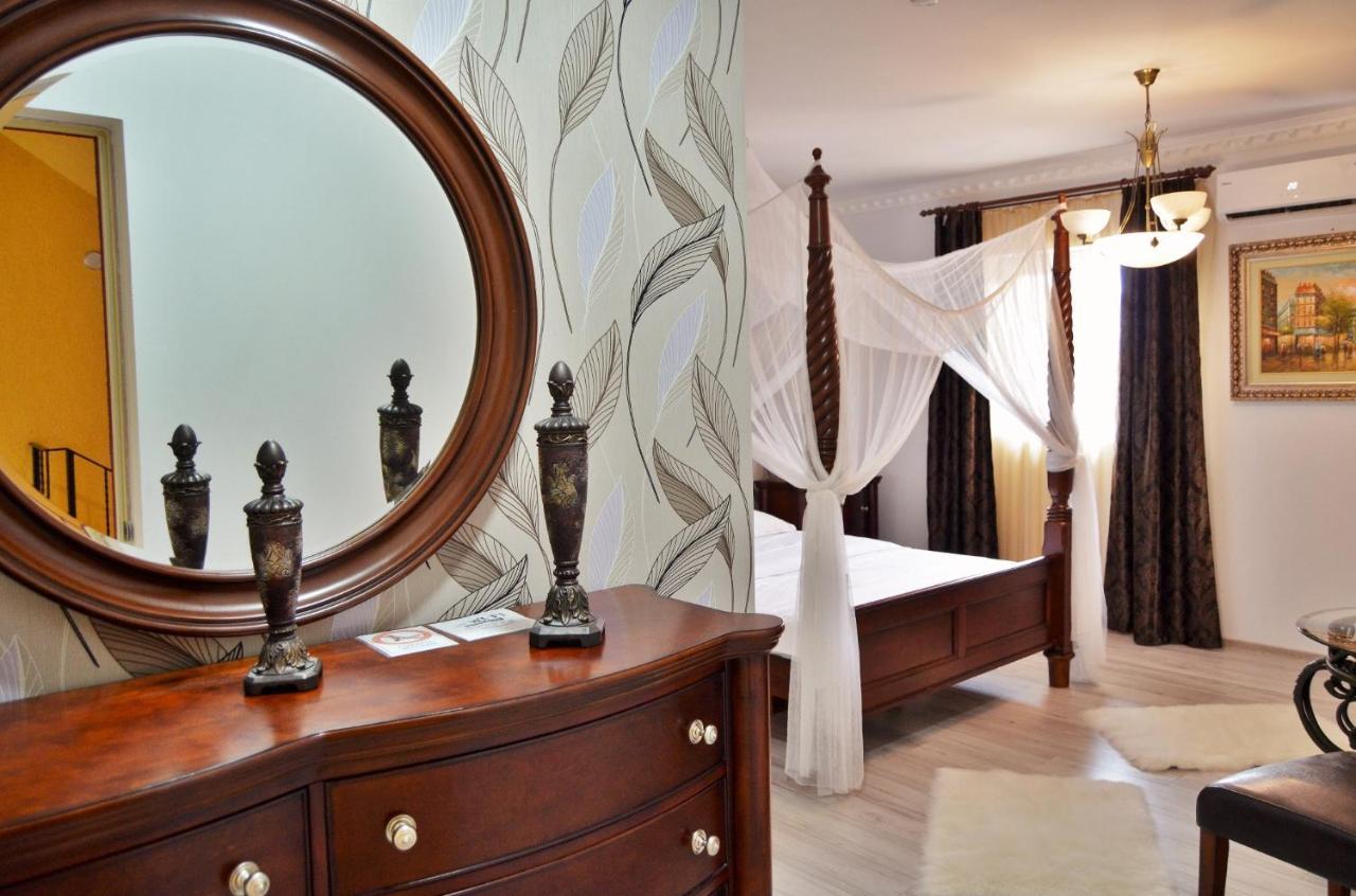 Hotel Vila Nicole Haţeg Zewnętrze zdjęcie